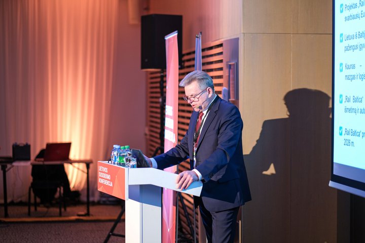 1106-sumin-susisiekimo-konferencijos-foto-1.jpg