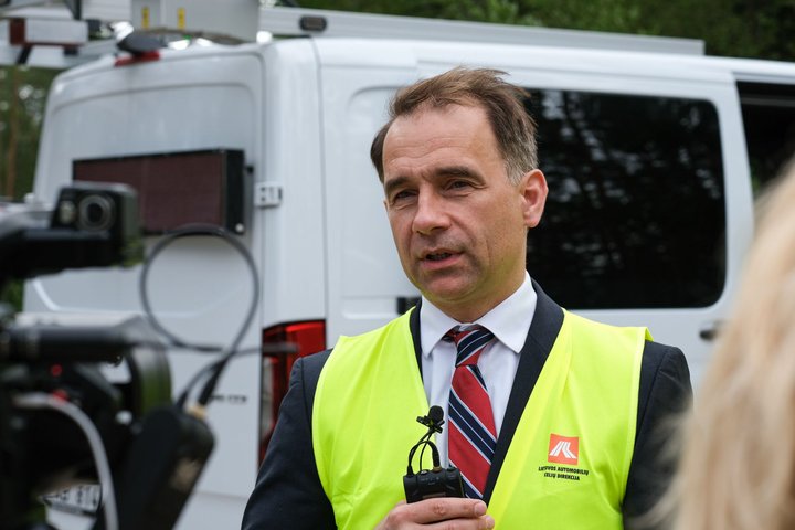 0704-sumin-ministras-ir-lakd-v-mobili-tka-lab-2.jpg
