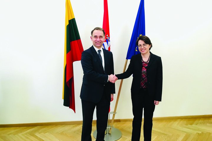 0221-sumin-prancuzijos-ambasadore.jpg