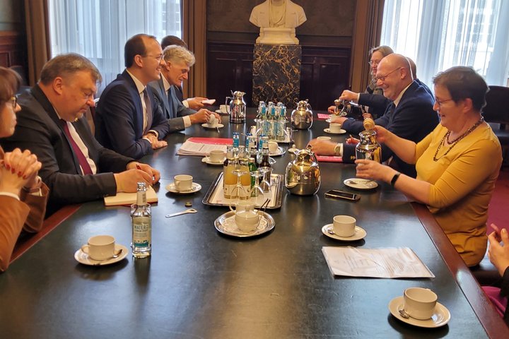 Hamburgas  20220505_03.jpg