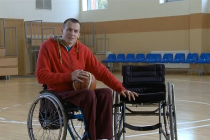 Saugus eismas (Greitis su šypsena).jpg